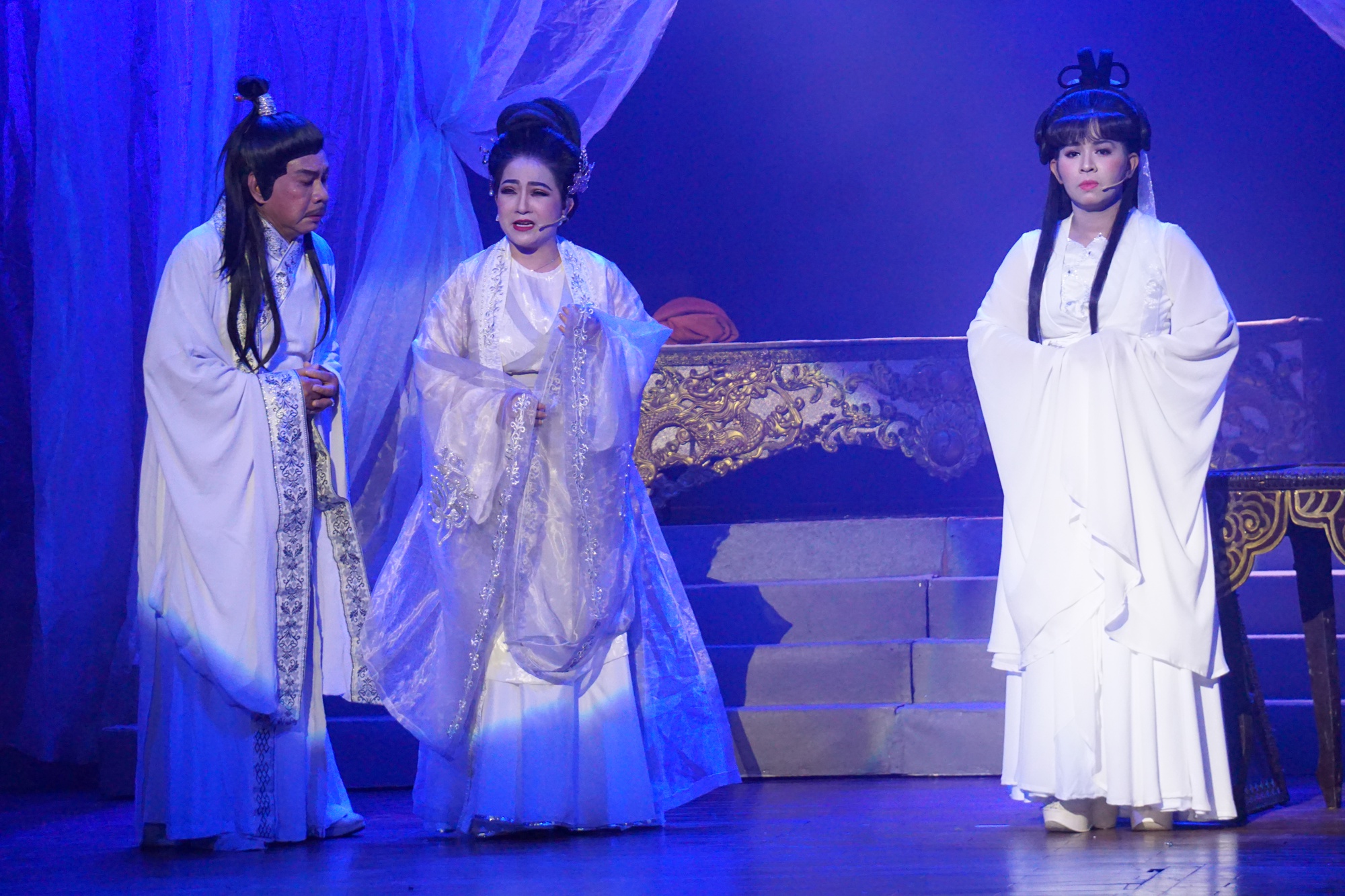 Tô Châu, Mỹ Hằng yểm trợ cho diễn viên trẻ thực hiện ước mơ làm vở "Nhị kiếp kỳ duyên" - Ảnh 1.