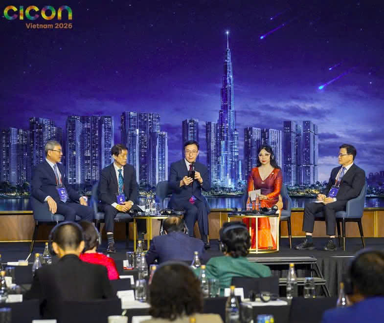 CICON trao giải "World CEO Summit Awards" cho c&aacute;c doanh nh&acirc;n ti&ecirc;u biểu tại Việt Nam - Ảnh 4.