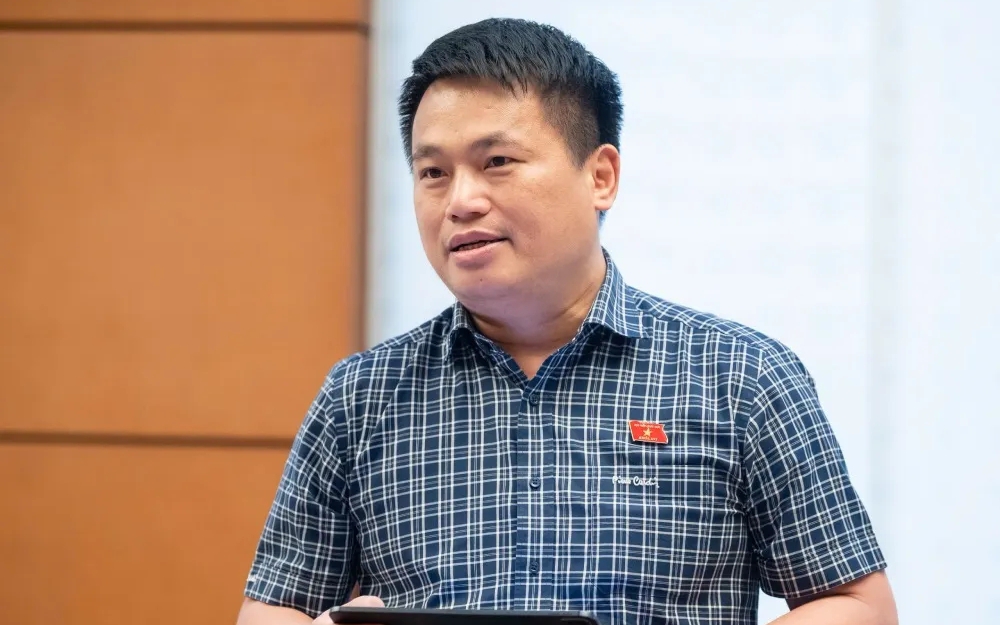 Đại biểu Quốc hội: Dự trữ xăng dầu là "mua bảo hiểm" cho nền kinh tế