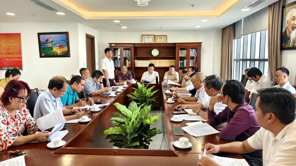 Ngành điện miền Nam đẩy mạnh tuyên truyền tiết kiệm điện - Ảnh 1.