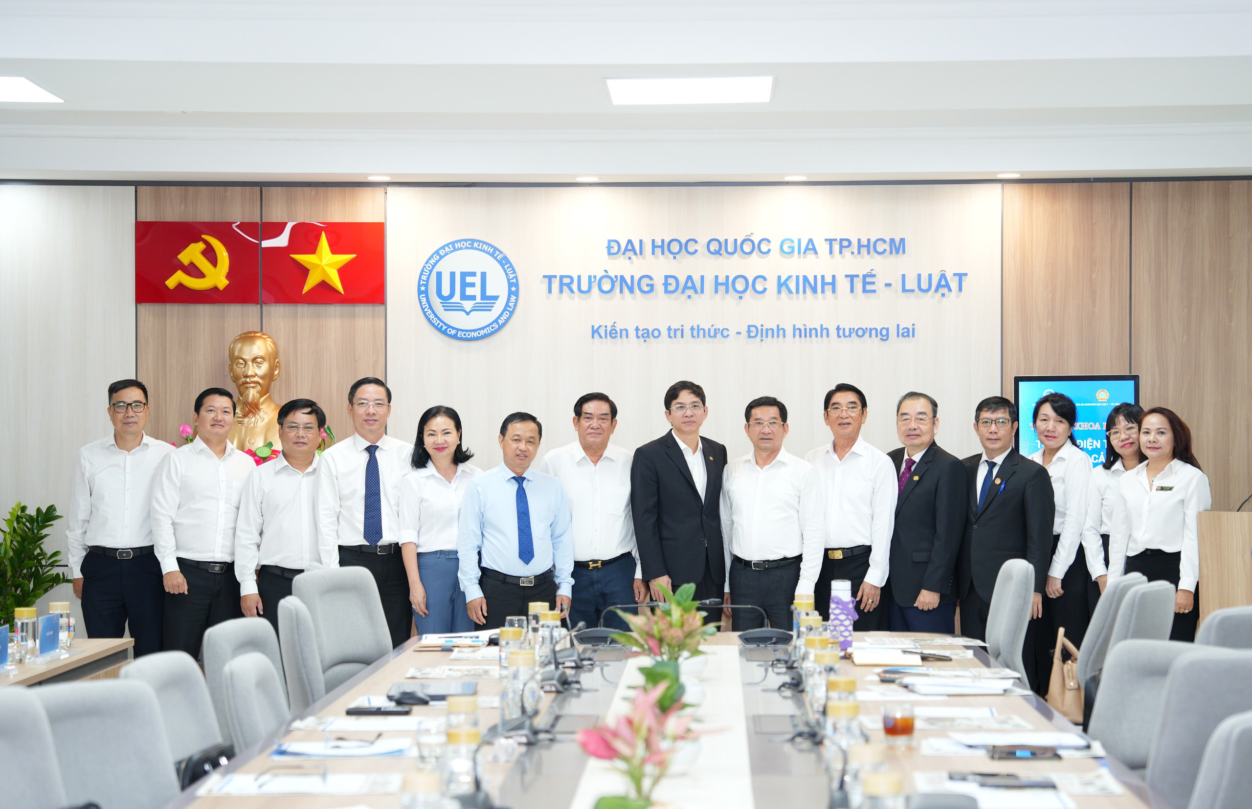Tòa án điện tử giúp xét xử nhanh hơn, gần dân hơn - Ảnh 4.