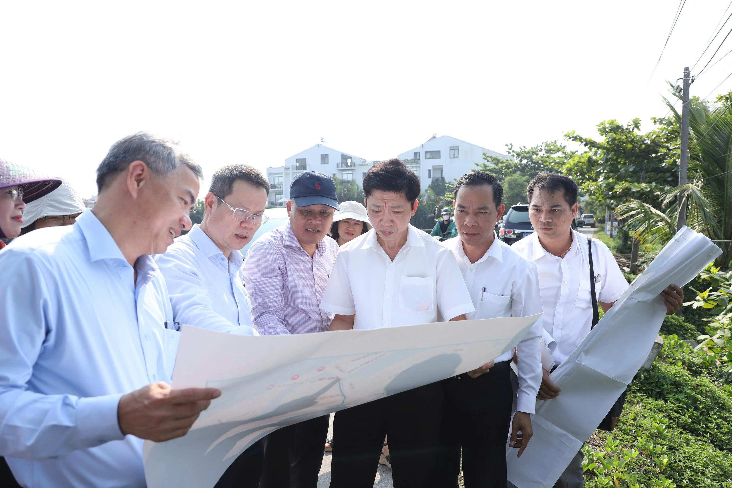 Đà Nẵng yêu cầu lập hội đồng điều phối giải quyết bất cập vùng Hội An - Ảnh 1.