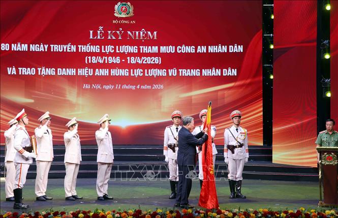 Tổng B&iacute; thư T&ocirc; L&acirc;m v&agrave; vai tr&ograve; của lực lượng Tham mưu C&ocirc;ng an nh&acirc;n d&acirc;n 2026 - Ảnh 1.
