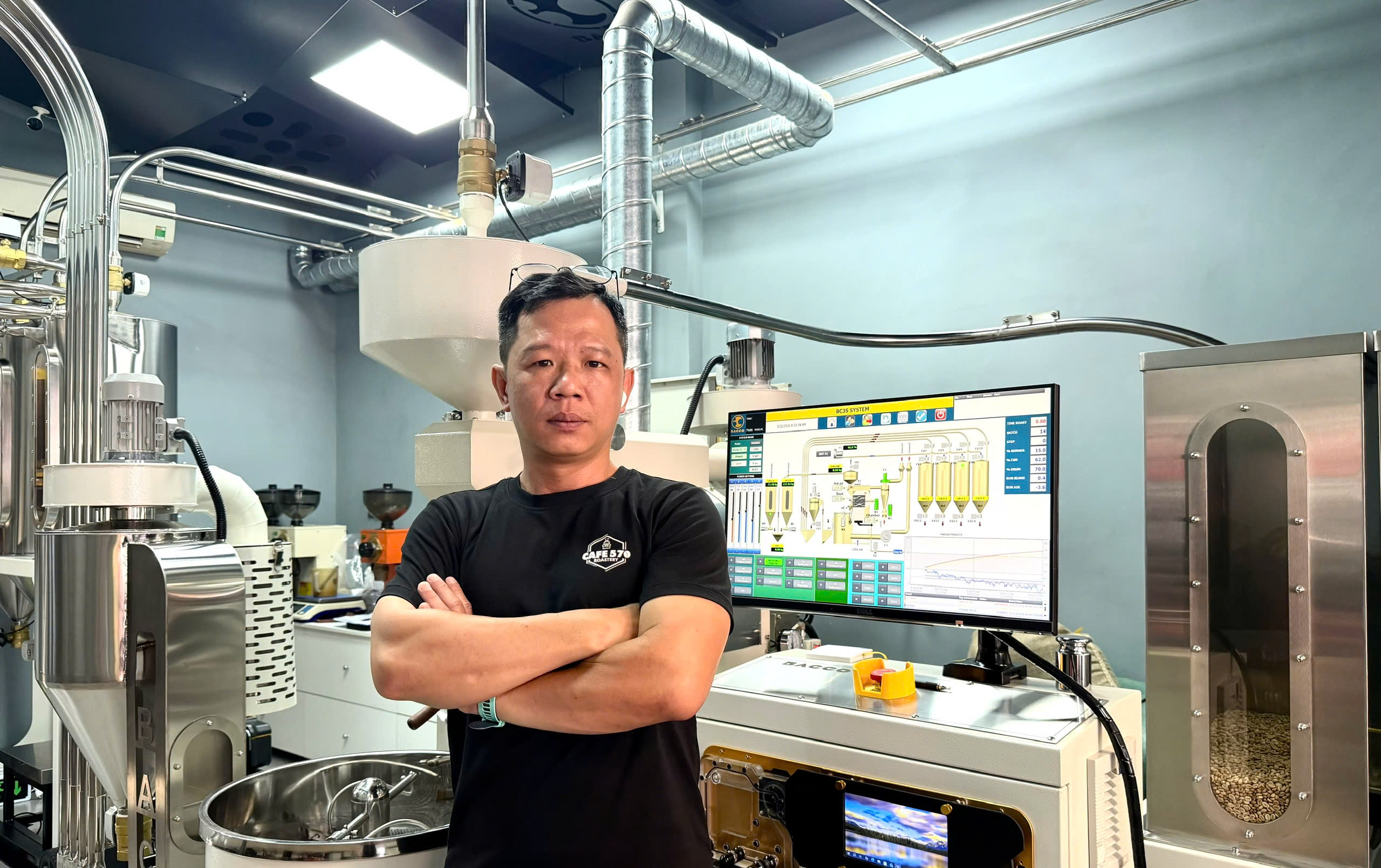 Kỳ c&ocirc;ng với nghề rang xay c&agrave; ph&ecirc; - Ảnh 1.