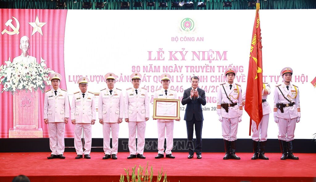 Thủ tướng L&ecirc; Minh Hưng: Hiện đại h&oacute;a phương thức quản trị quốc gia, x&acirc;y dựng nền h&agrave;nh ch&iacute;nh - Ảnh 3.