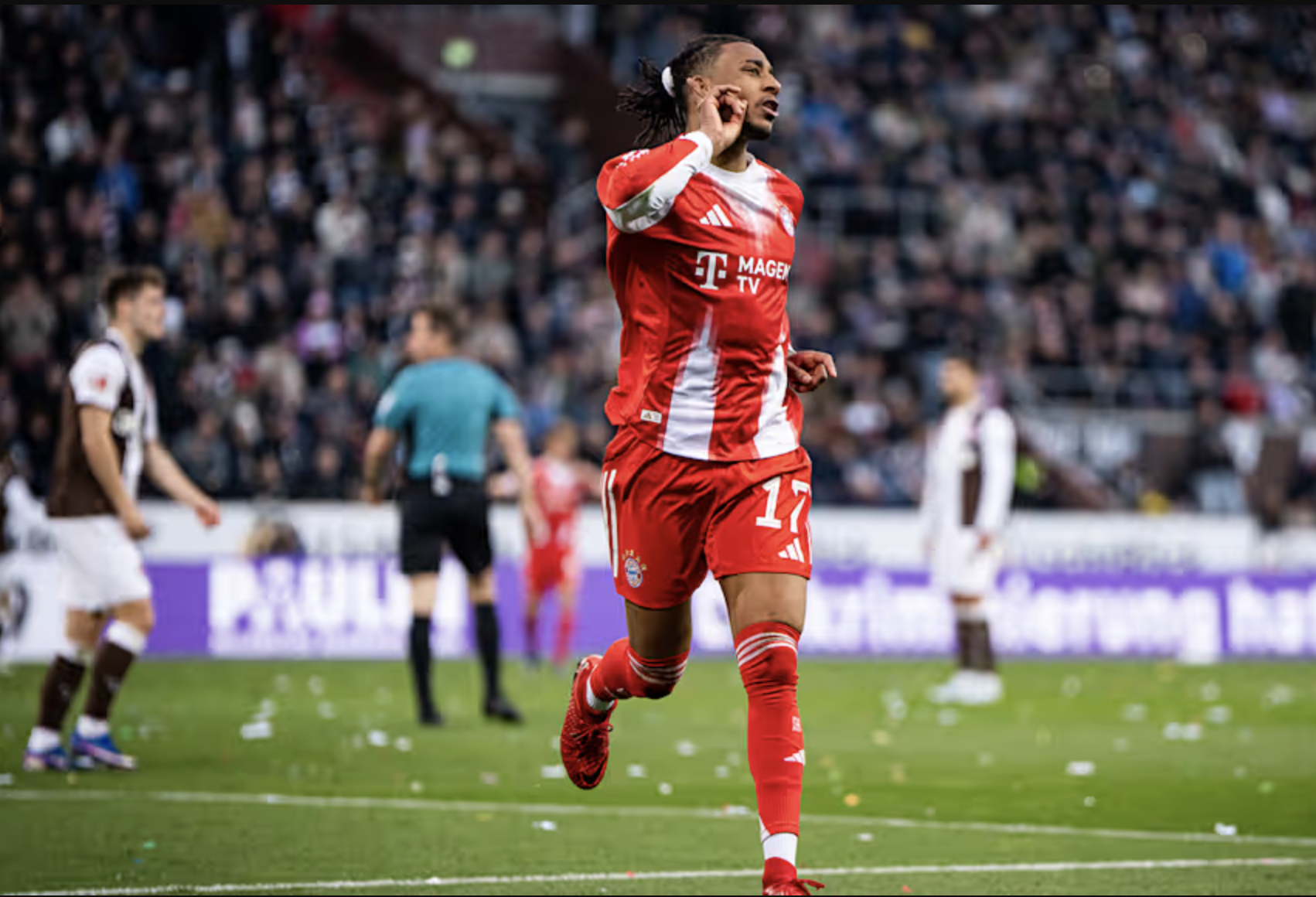 Bayern Munich dội mưa bàn thắng trước St.Pauli, xô đổ kỷ lục 54 năm Bundesliga - Ảnh 4.