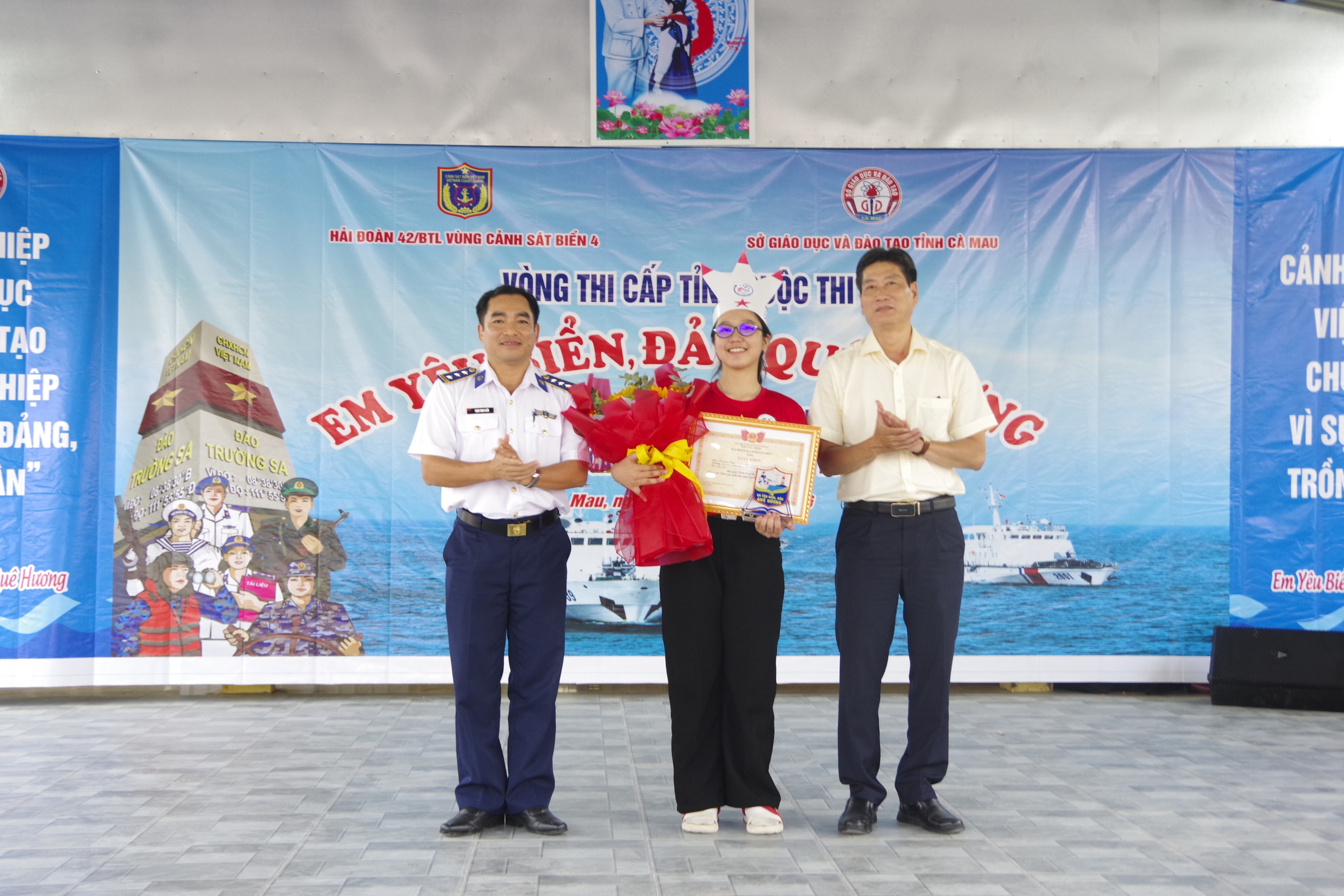 Sôi nổi cuộc thi "Em yêu biển, đảo quê hương" ở Cà Mau - Ảnh 3.
