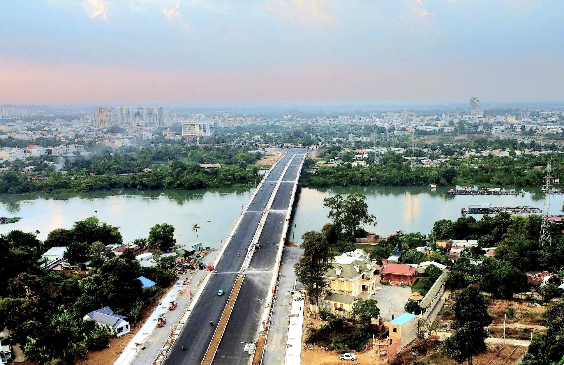 Kết luận quan trọng của Chủ tịch UBND tỉnh Đồng Nai về chuẩn bị th&agrave;nh lập th&agrave;nh phố Đồng Nai - Ảnh 1.