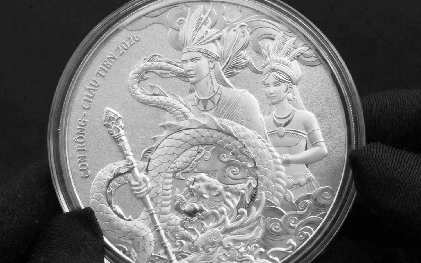 Giá bạc hôm nay 13-4: Thị trường đảo chiều, rủi ro ngắn hạn tăng cao