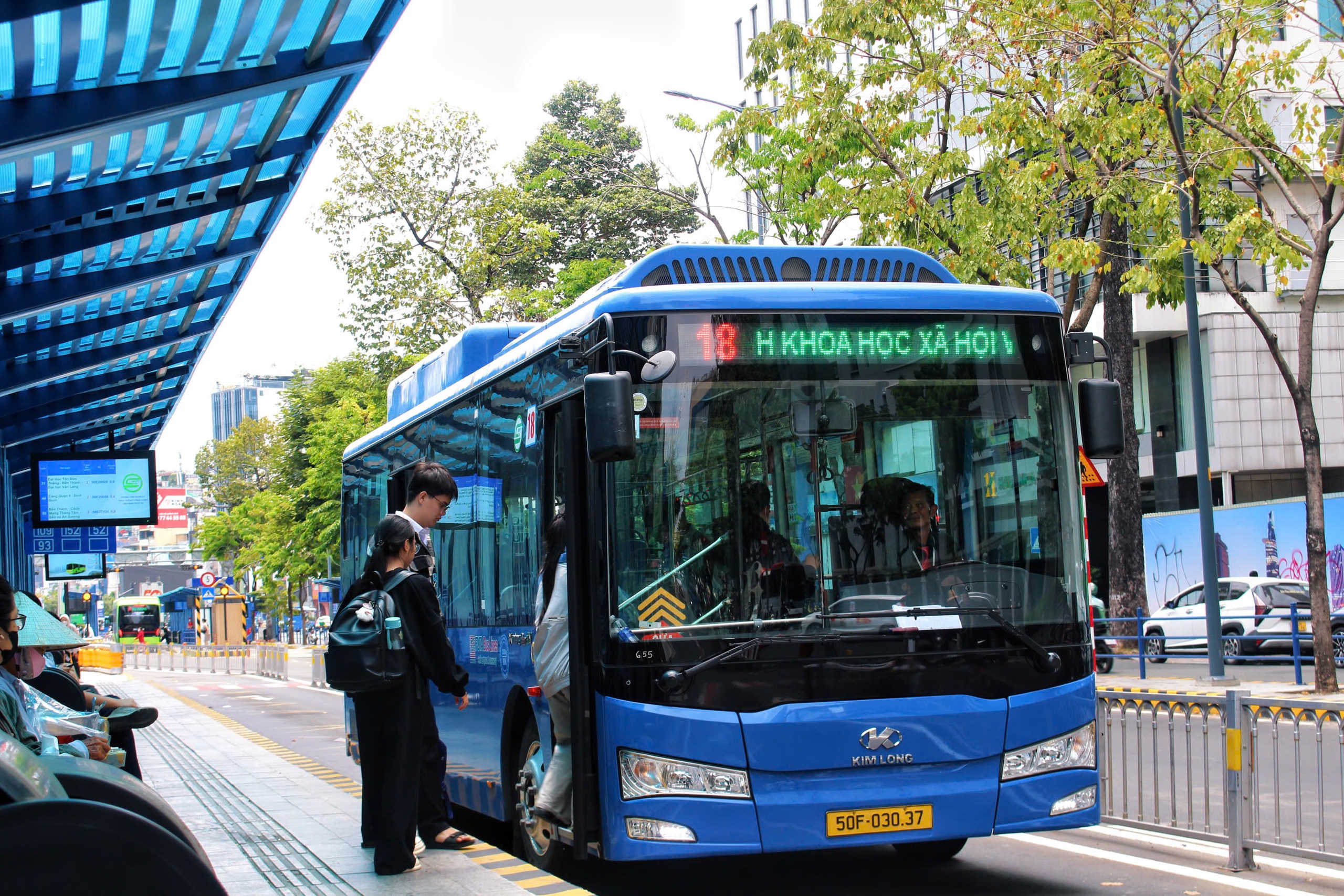 Xe buýt 0 đồng tại TP HCM: Ngoài miễn phí, người dân kỳ vọng điều gì? - Ảnh 1.