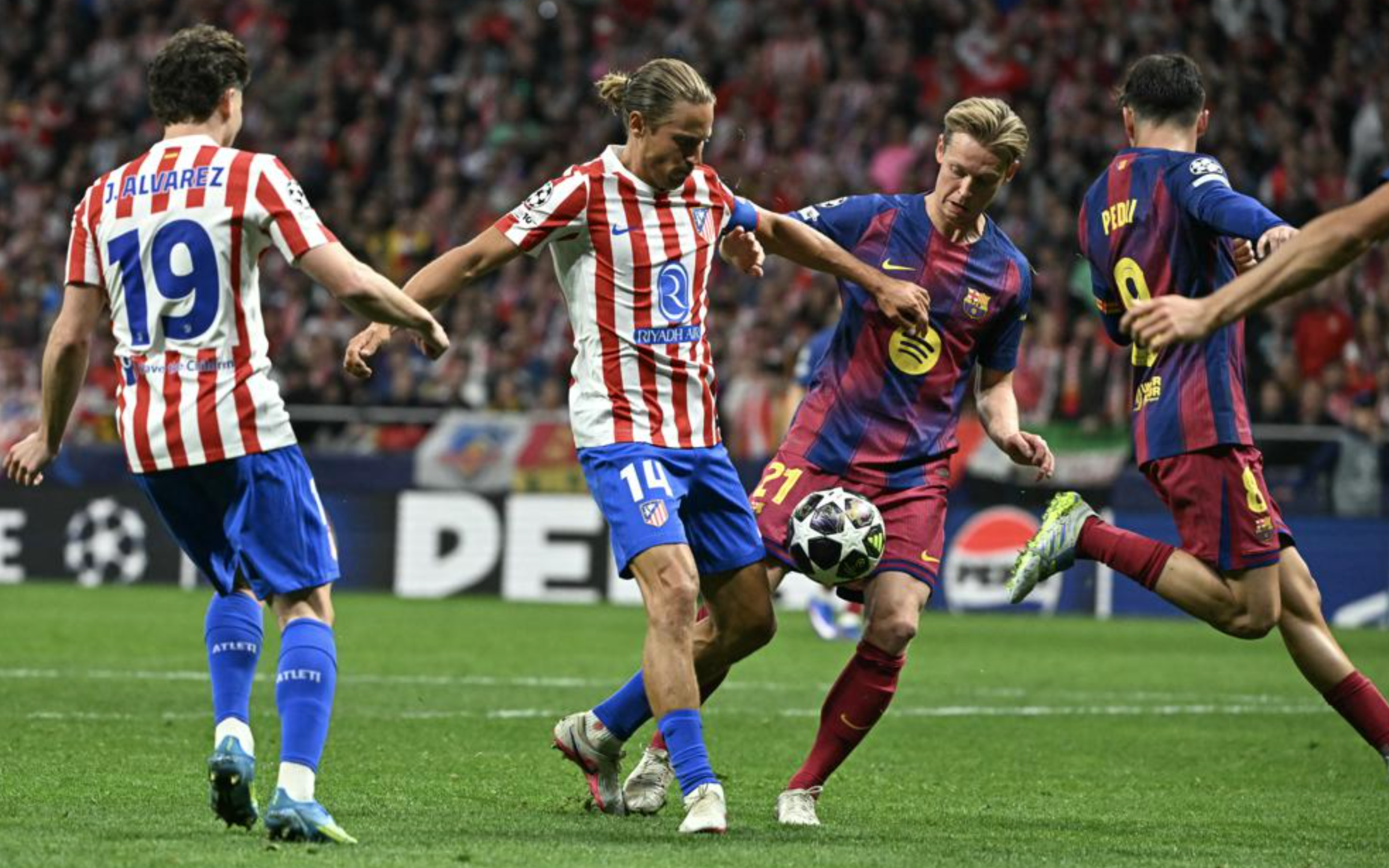 Atletico Madrid loại Barcelona tại tứ kết Champions League
