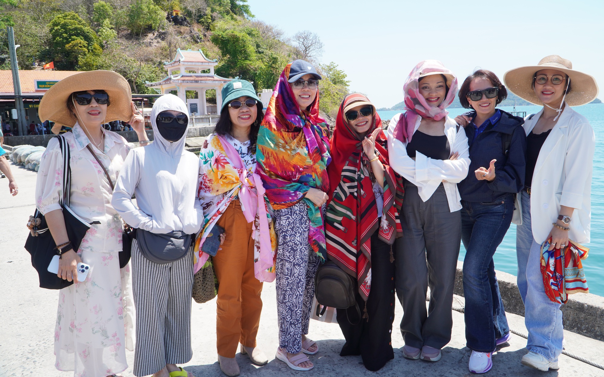 Chưa đến lễ, "Đảo Ngọc" Phú Quốc đã chật kín du khách