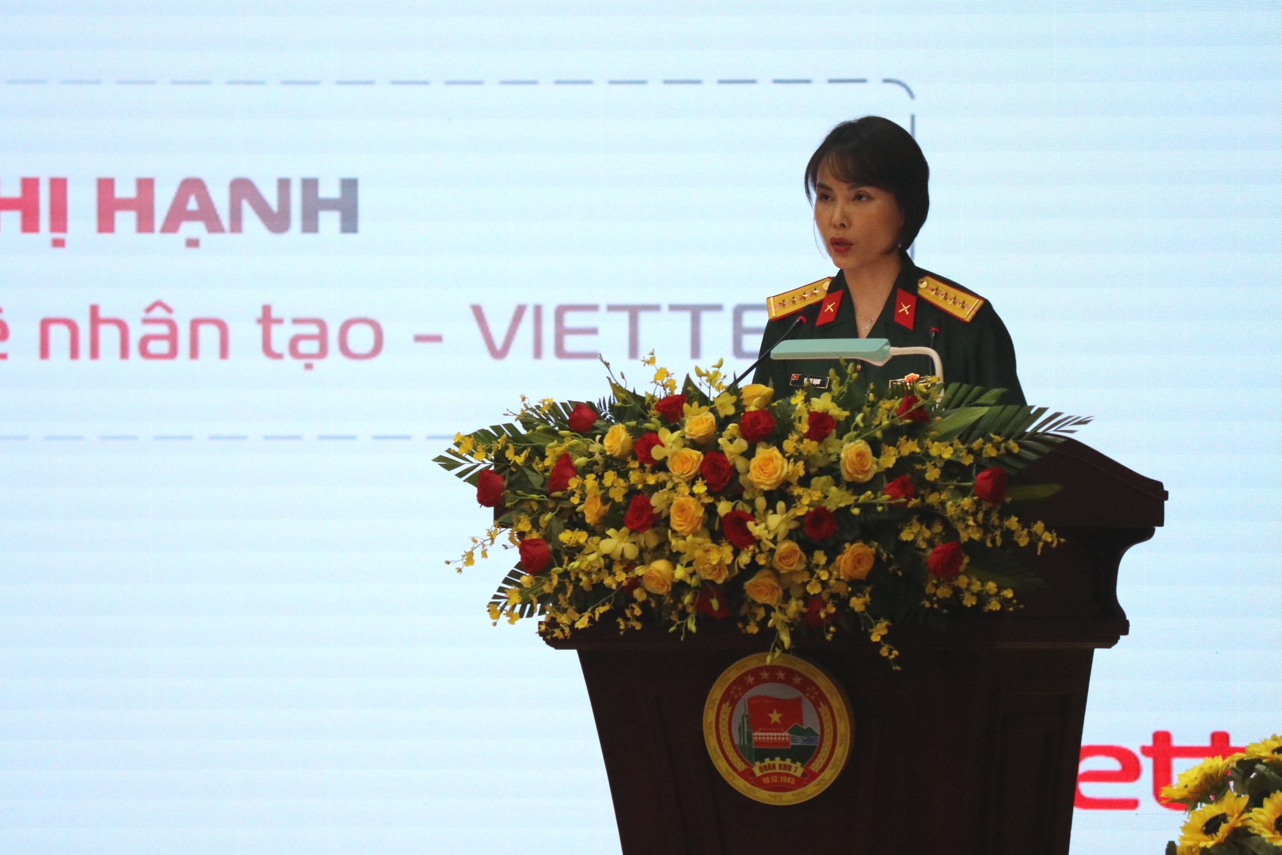 N&acirc;ng cao năng lực số, bảo đảm an to&agrave;n cho phụ nữ Qu&acirc;n đội trong kỷ nguy&ecirc;n số - Ảnh 5.