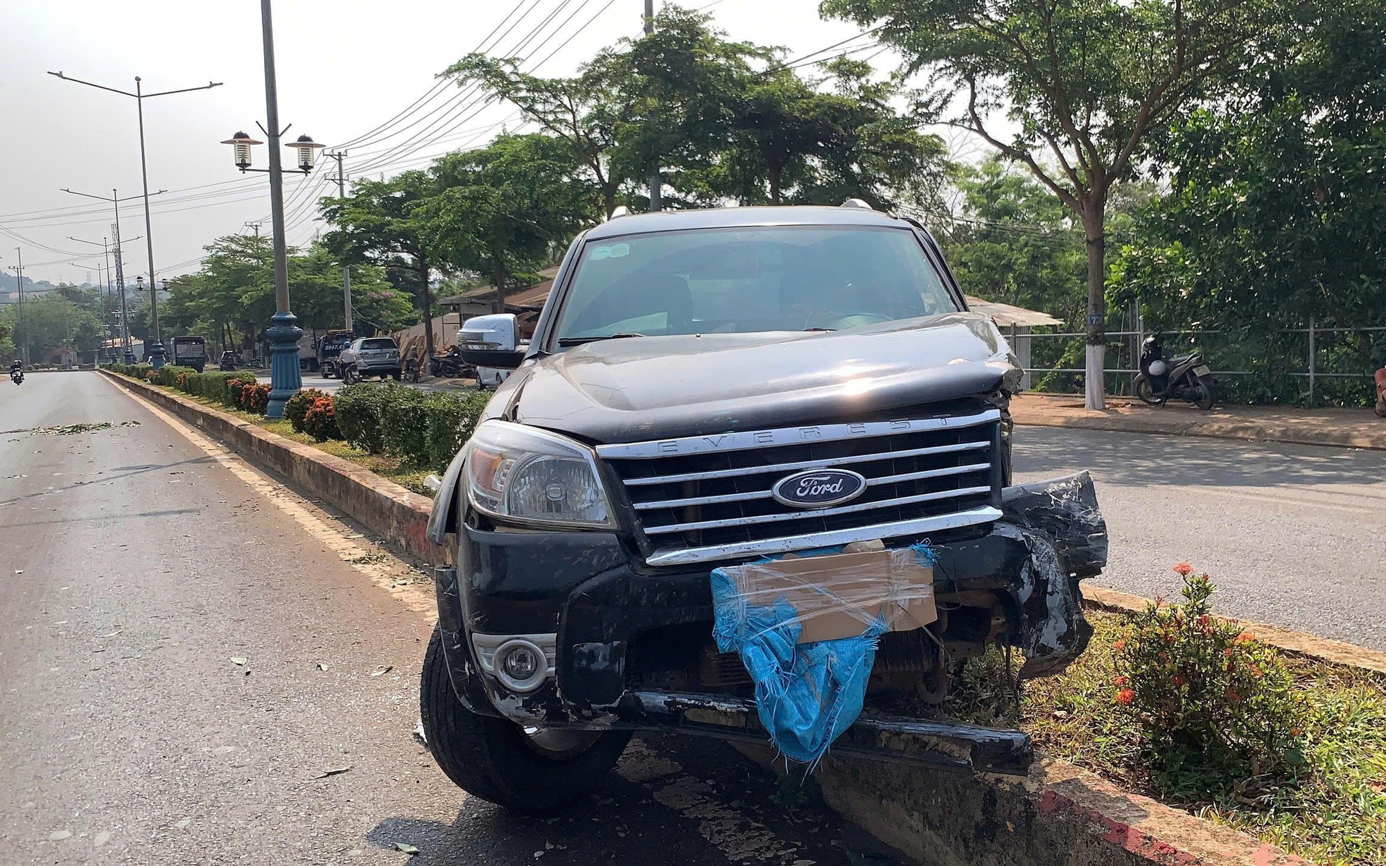 Không bằng lái, không biết lái xe vẫn trộm ô tô rồi gây tai nạn
