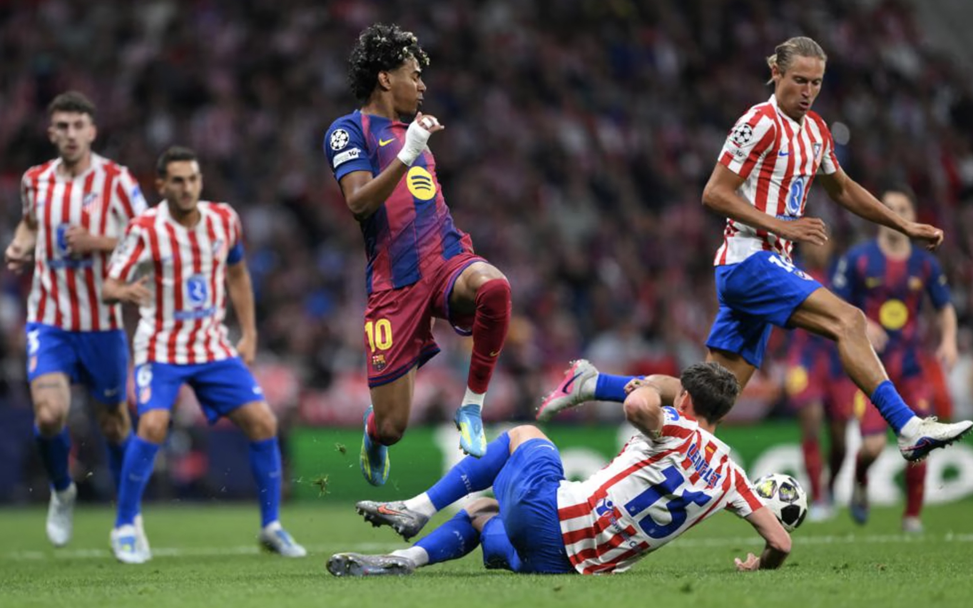 Barcelona thất trận vì non nớt