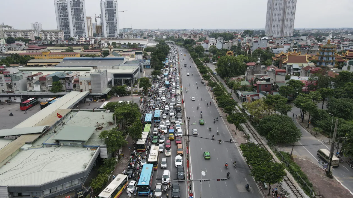 H&agrave; Nội mở rộng quốc lộ 1A l&ecirc;n 90m với 10 l&agrave;n xe ch&iacute;nh năm 2026 - Ảnh 1.