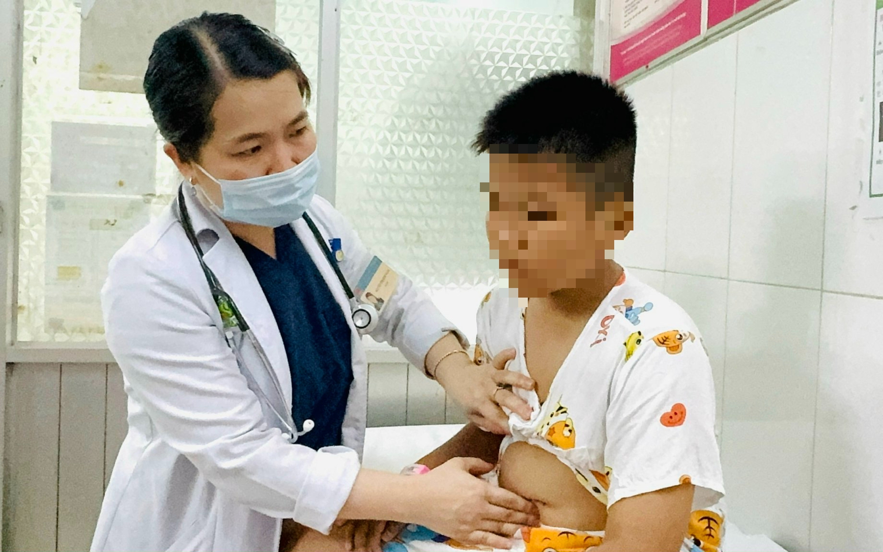 Kết luận của Phó Chủ tịch UBND TPHCM về vụ nghi ngộ độc thực phẩm tại Trường Bình Quới Tây
