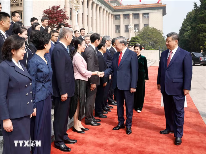 Trung Quốc bắn 21 loạt đại b&aacute;c ch&agrave;o mừng Tổng B&iacute; thư, Chủ tịch nước T&ocirc; L&acirc;m thăm cấp Nh&agrave; nước - Ảnh 9.