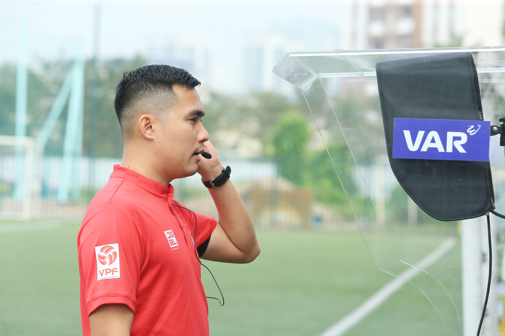Vì sao World Cup không có trọng tài VAR Đông Nam Á? - Ảnh 2.