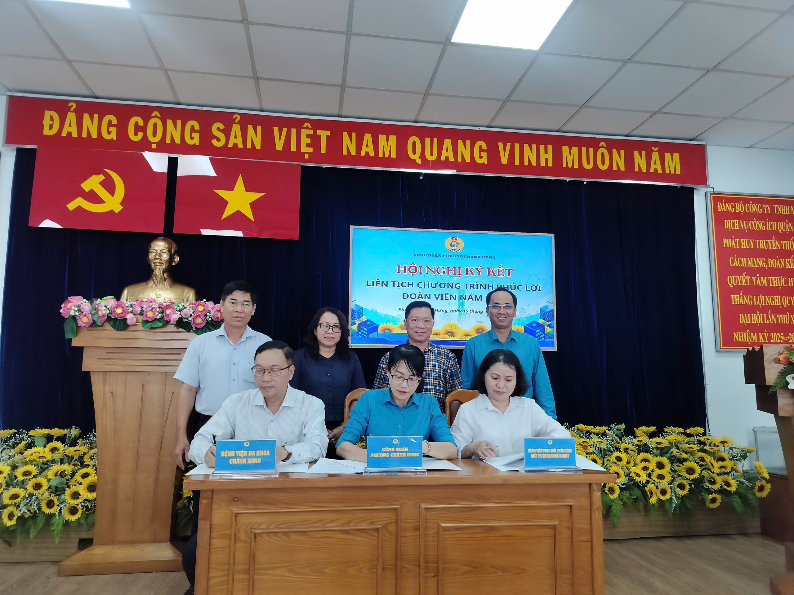 Phường Ch&aacute;nh Hưng: Người lao động được hưởng nhiều ph&uacute;c lợi trong th&aacute;ng 5- Th&aacute;ng C&ocirc;ng nh&acirc;n - Ảnh 1.