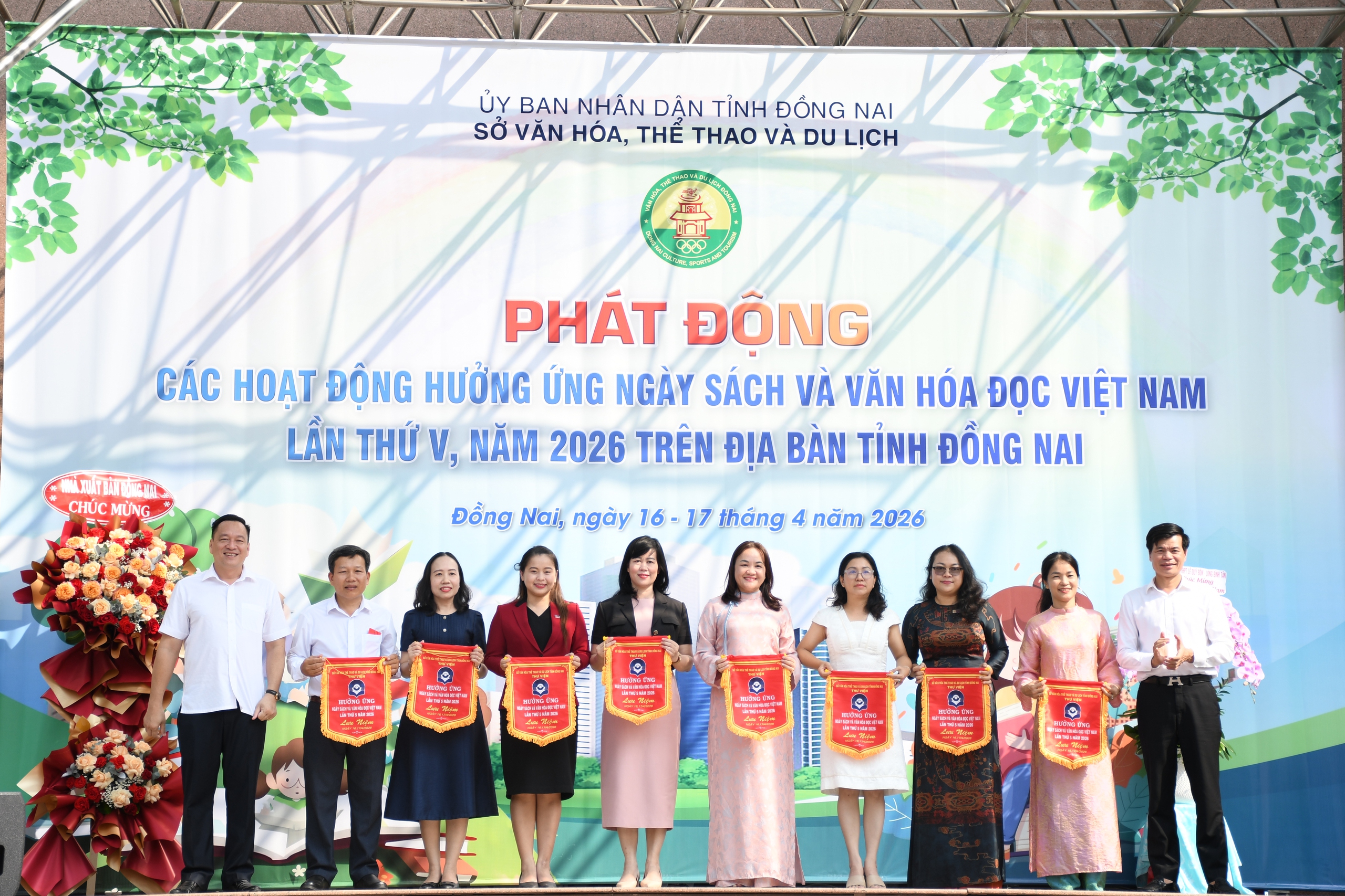 Hình ảnh Đồng Nai hưởng ứng Ngày sách và văn hóa đọc Việt Nam - Ảnh 3.