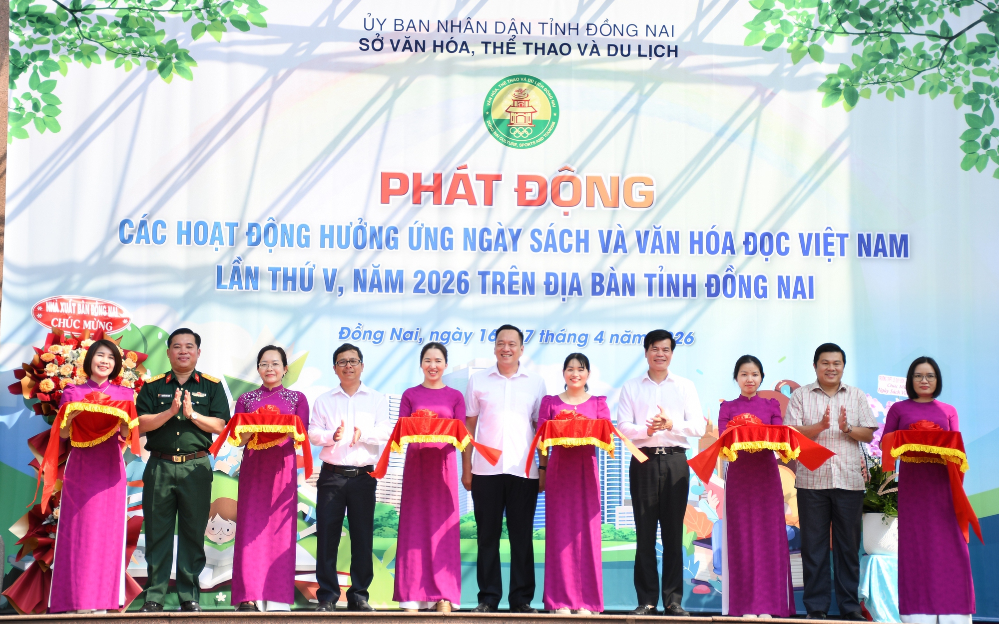 Hình ảnh ngày sách và văn hóa đọc Việt Nam tại Đồng Nai