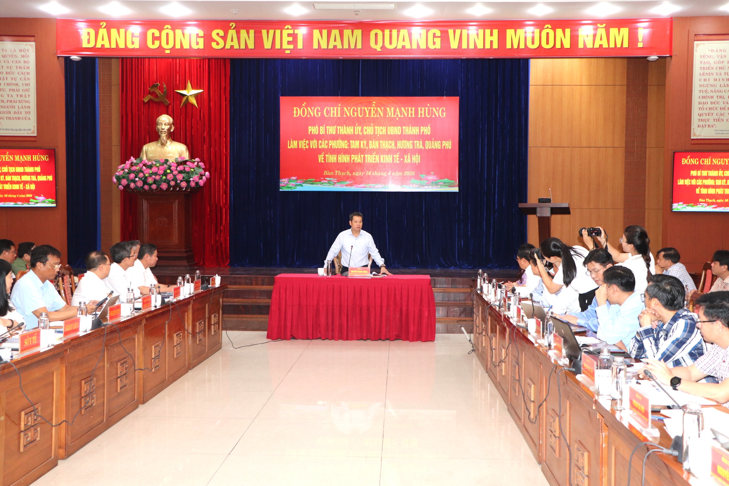 Các phường khu vực Tam Kỳ nêu loạt khó khăn với tân Chủ tịch UBND TP Đà Nẵng - Ảnh 1.
