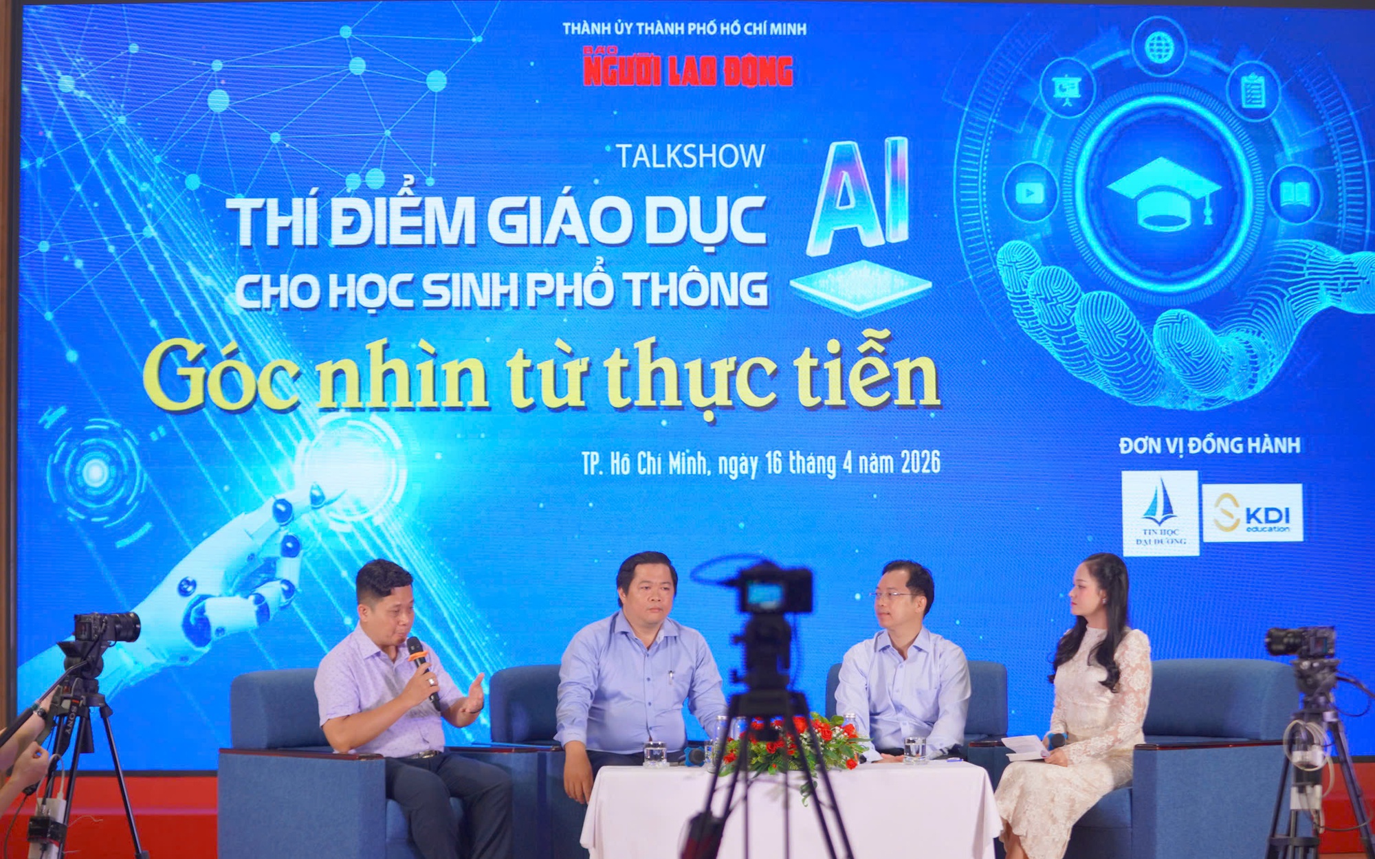 Thí điểm nội dung giáo dục AI: Không gây áp lực cho học sinh tiểu học
