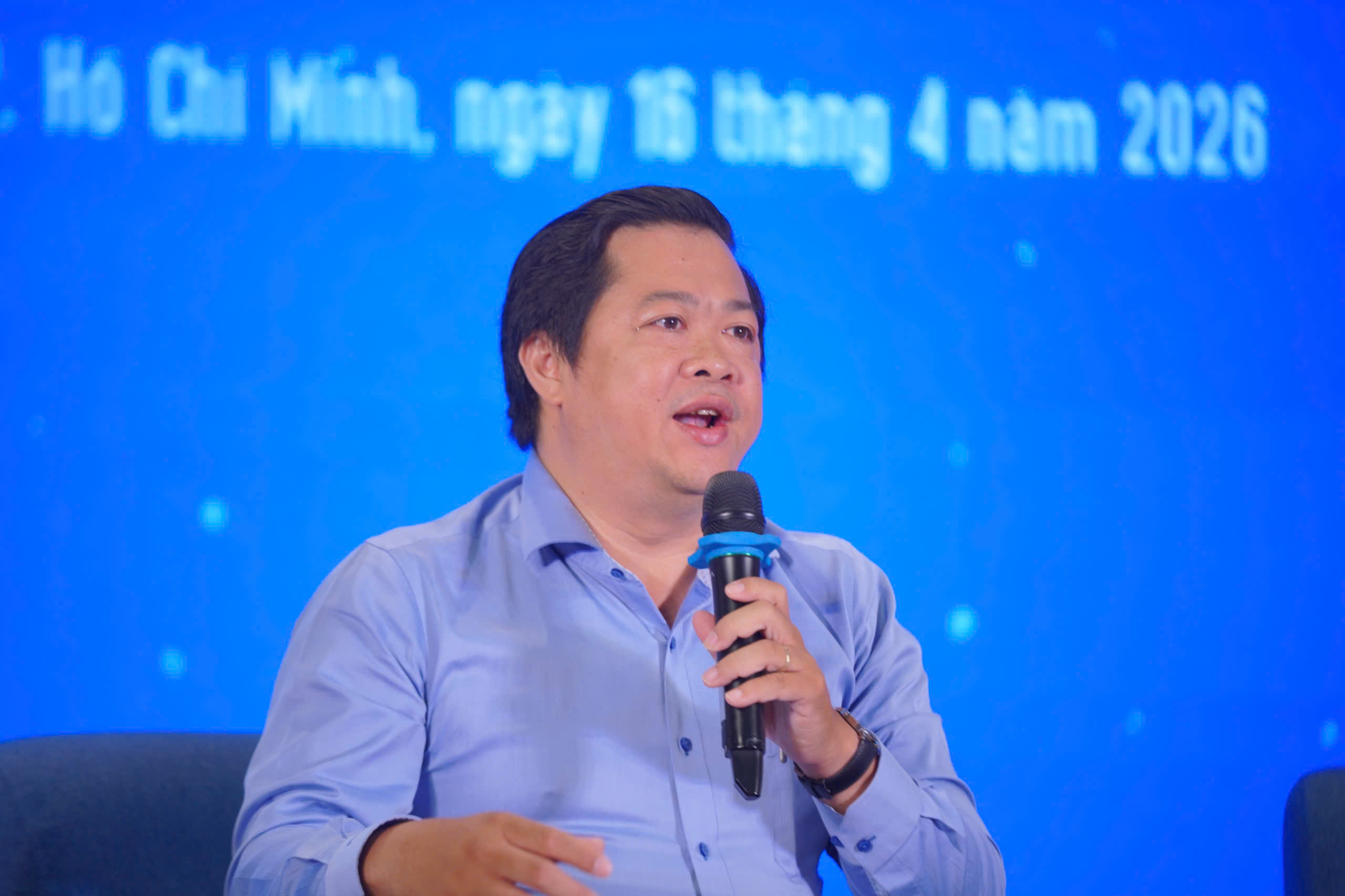 Th&iacute; điểm nội dung gi&aacute;o dục AI cho học sinh phổ th&ocirc;ng: Bước chuẩn bị của TPHCM - Ảnh 2.