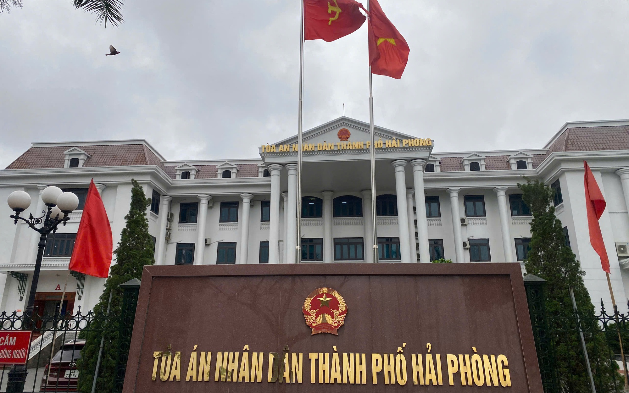 Nguyên Giám đốc Sở TN-MT Hải Phòng lĩnh án vì buông lỏng quán lý khai thác khoáng sản