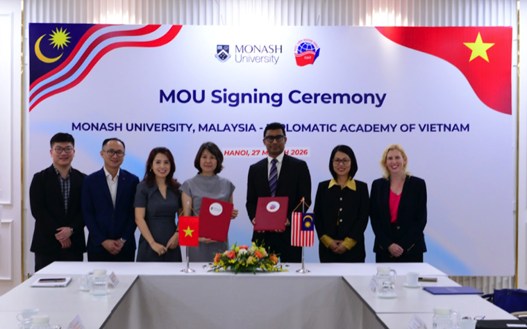 Đại học Monash mở rộng lộ trình học tập quốc tế cho sinh viên Học viện Ngoại giao