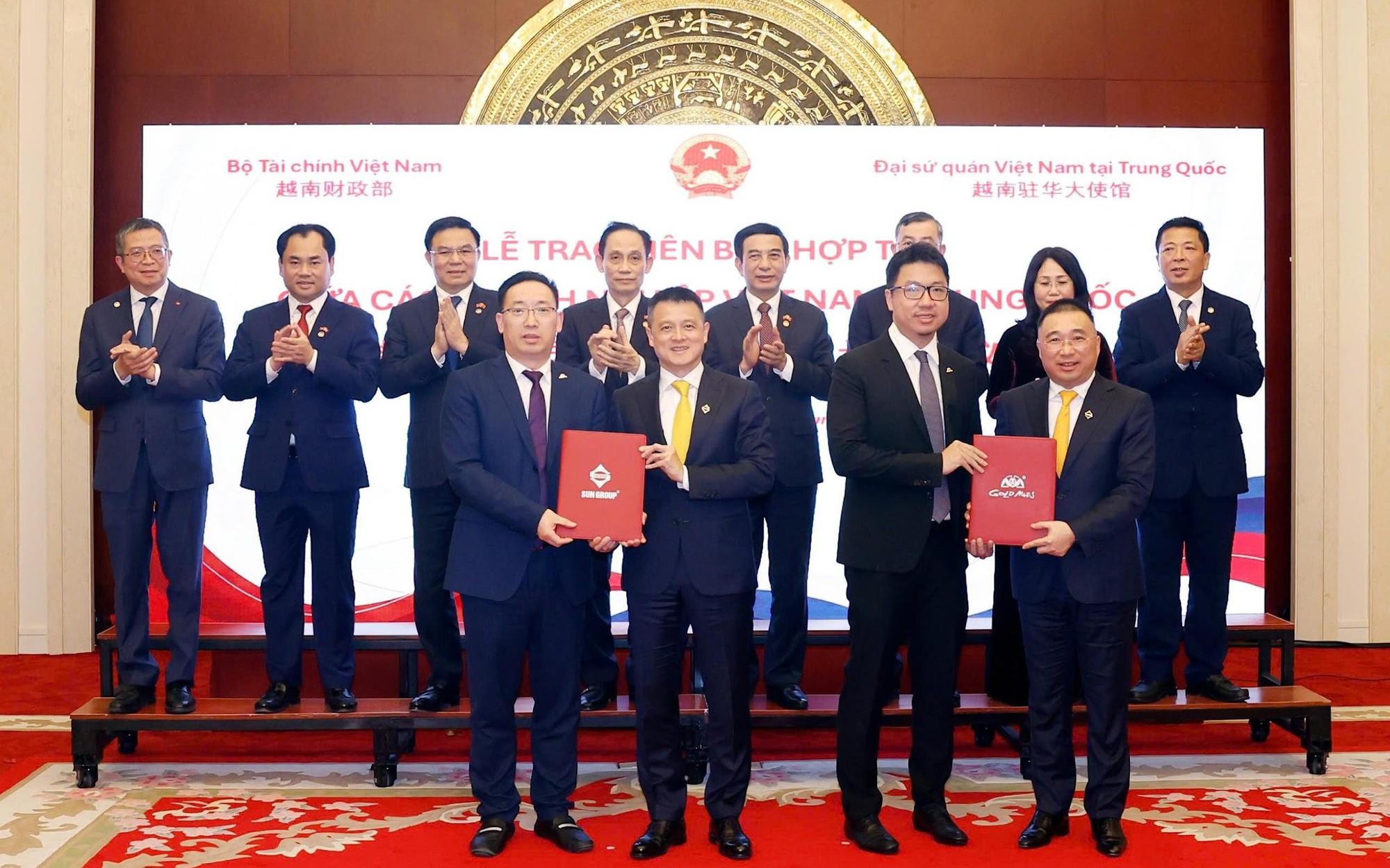 Sun Group ký biên bản ghi nhớ trị giá 2,3 tỉ USD hợp tác với “ông lớn” thiết kế nội thất Trung Quốc