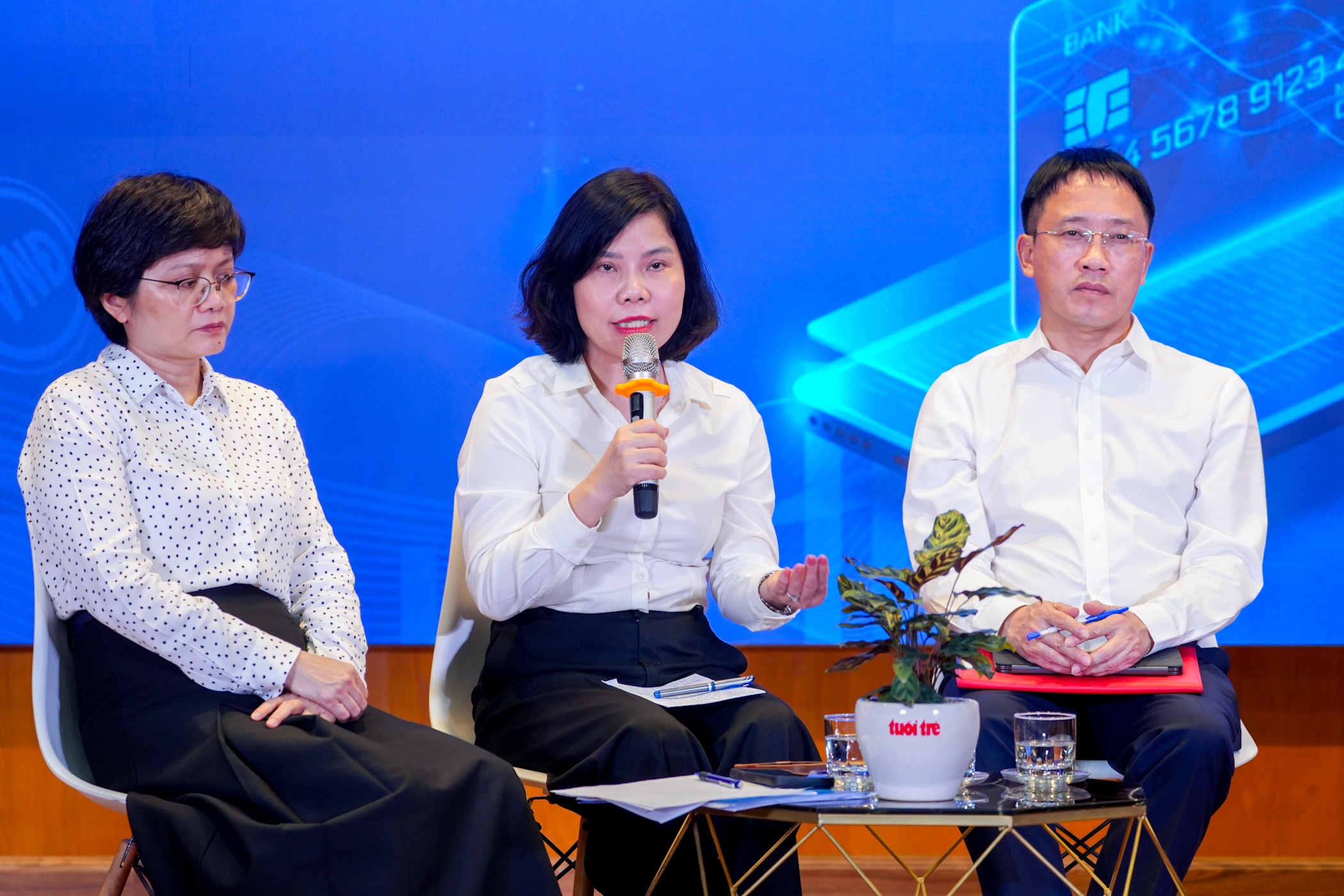Hộ kinh doanh l&agrave;m g&igrave; để k&ecirc; khai, nộp thuếthuế đ&uacute;ng ngay từ - Ảnh 1.