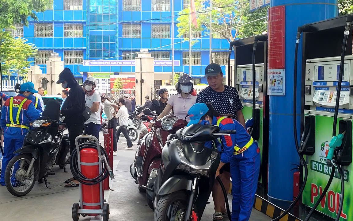 Những điều cần biết về xăng E10, nhiên liệu sắp thay thế xăng RON92, RON95?