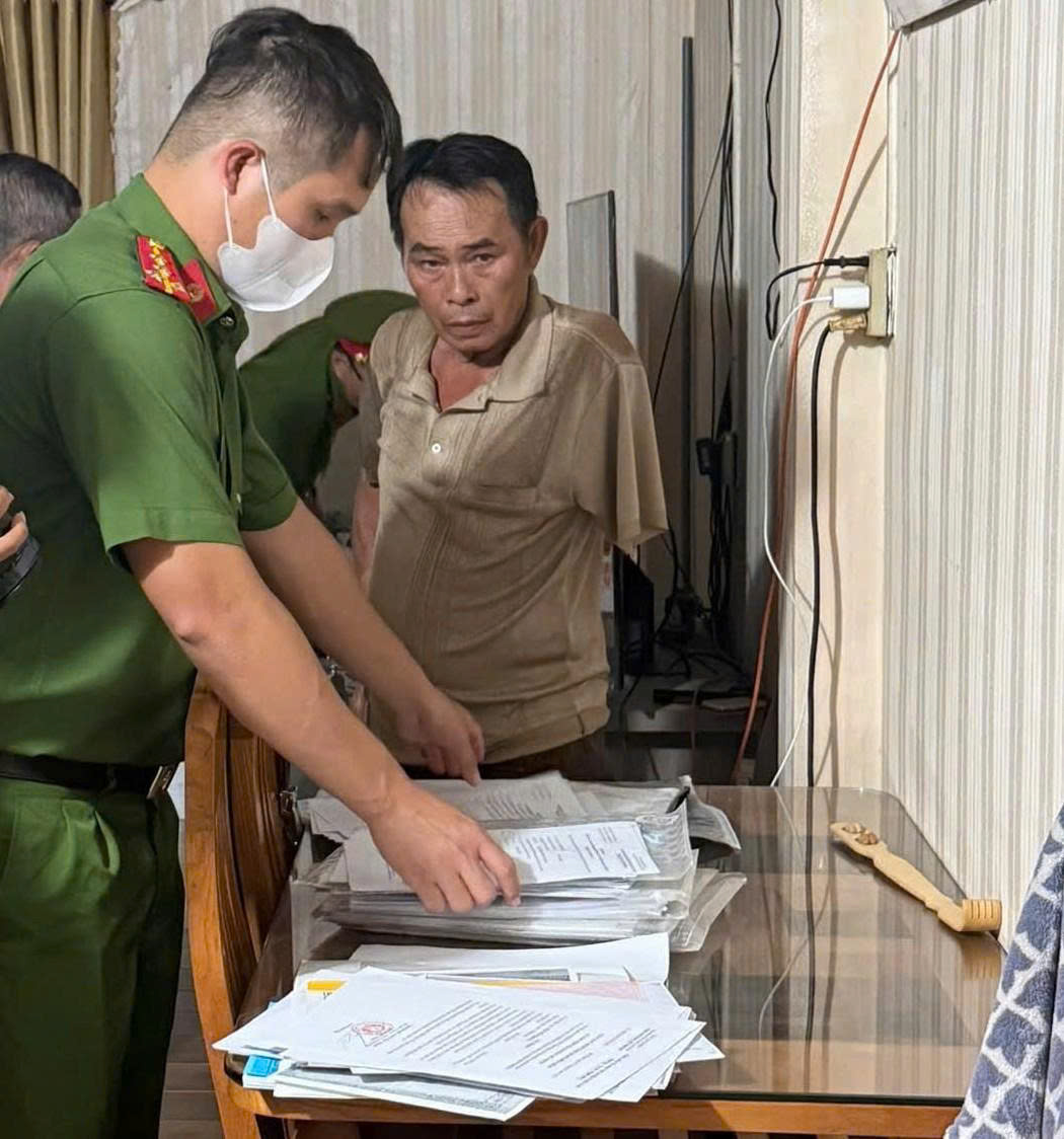 Toàn cảnh vụ 48 căn nhà xây trái phép ở TPHCM năm 2026 - Ảnh 3.