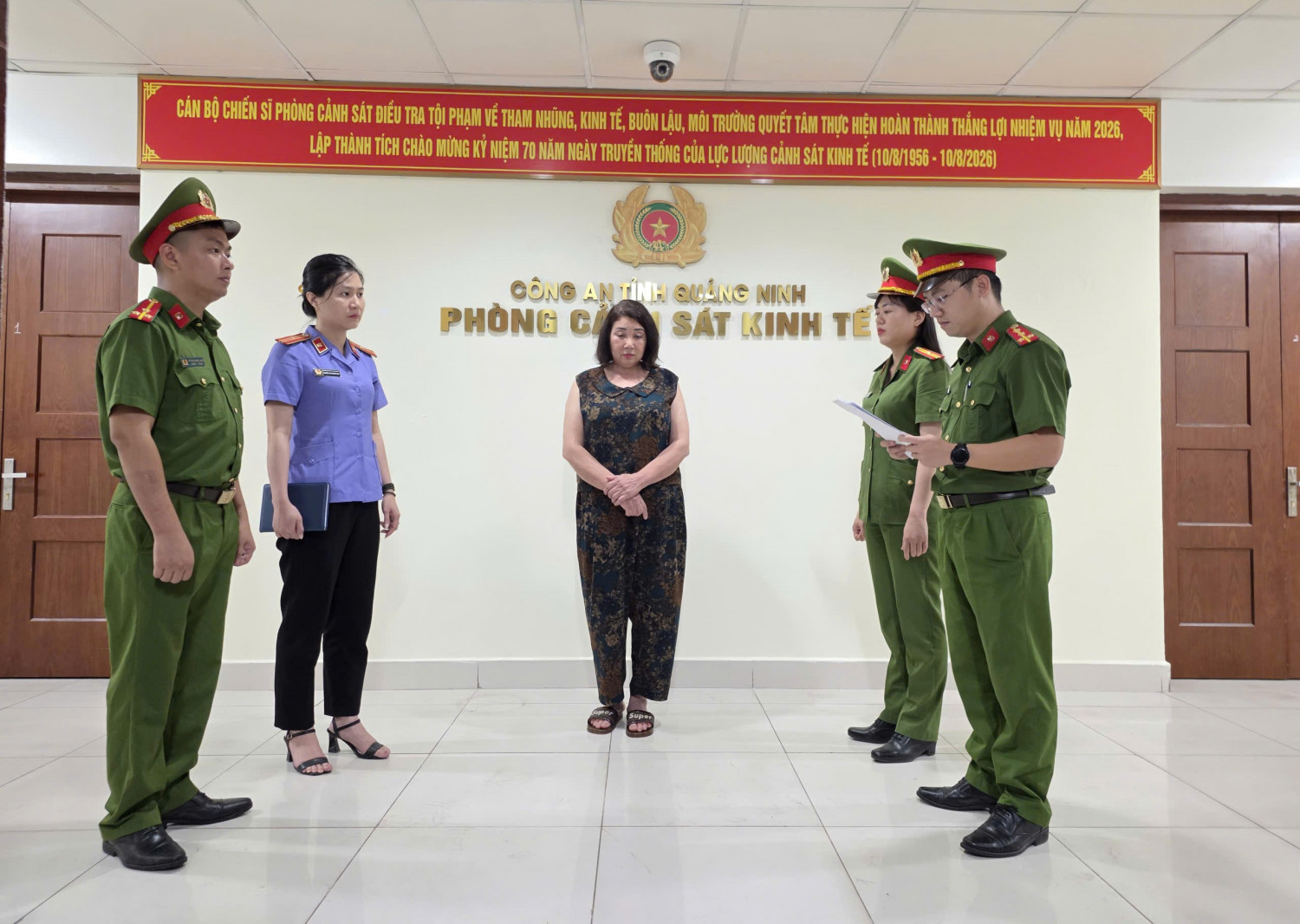 Bắt tạm giam 2 chủ cơ sở sản xuất gi&aacute; đỗ bằng chất cấm tại Quảng Ninh - Ảnh 3.