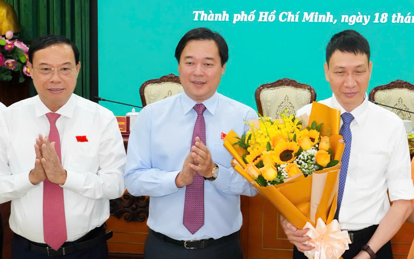 UBND TPHCM có thêm 1 Ủy viên