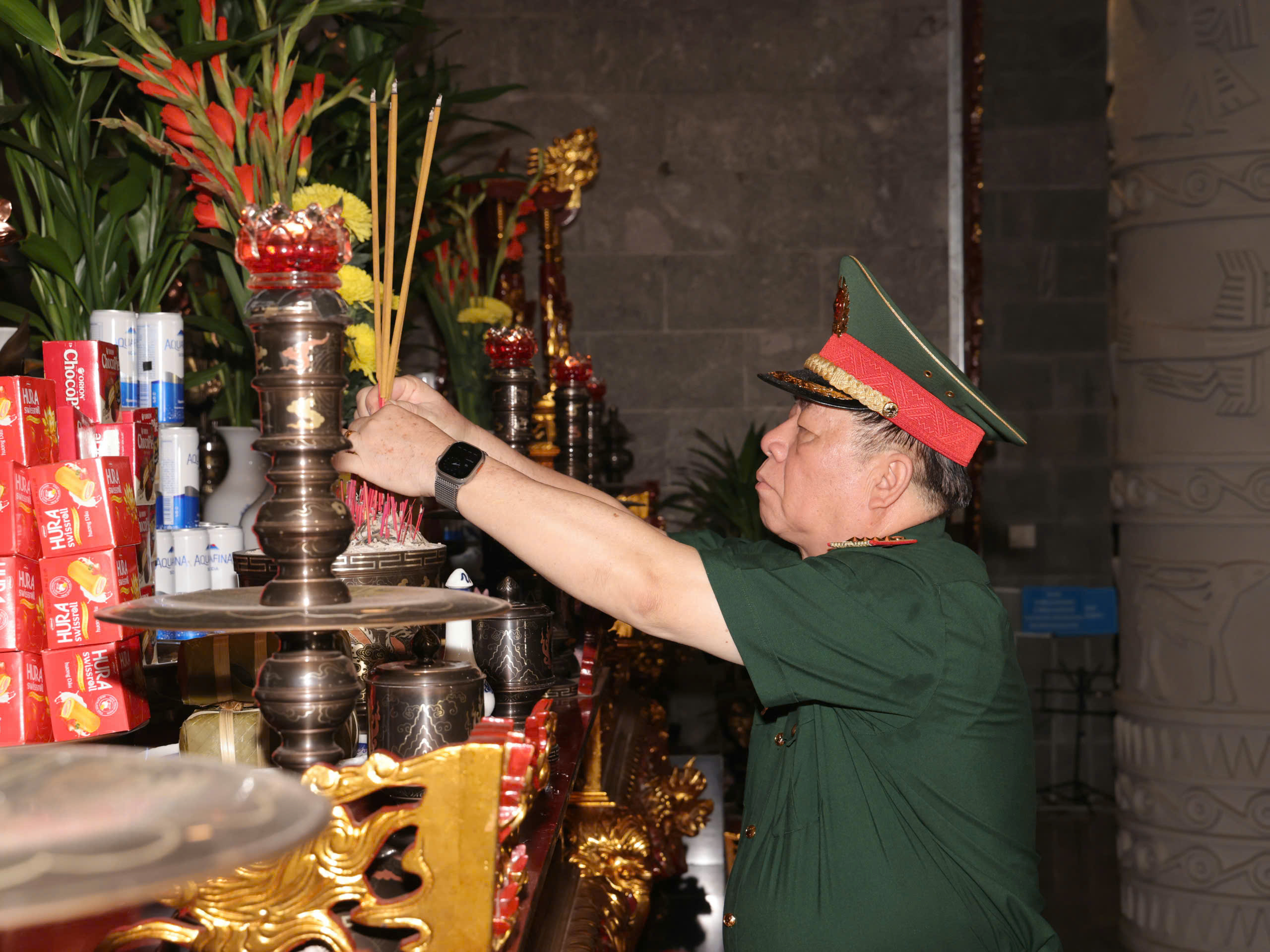 Đại tướng Nguyễn Trọng Nghĩa v&agrave; vai tr&ograve; của gi&agrave; l&agrave;ng trong đo&agrave;n kết d&acirc;n tộc năm 2026 - Ảnh 8.