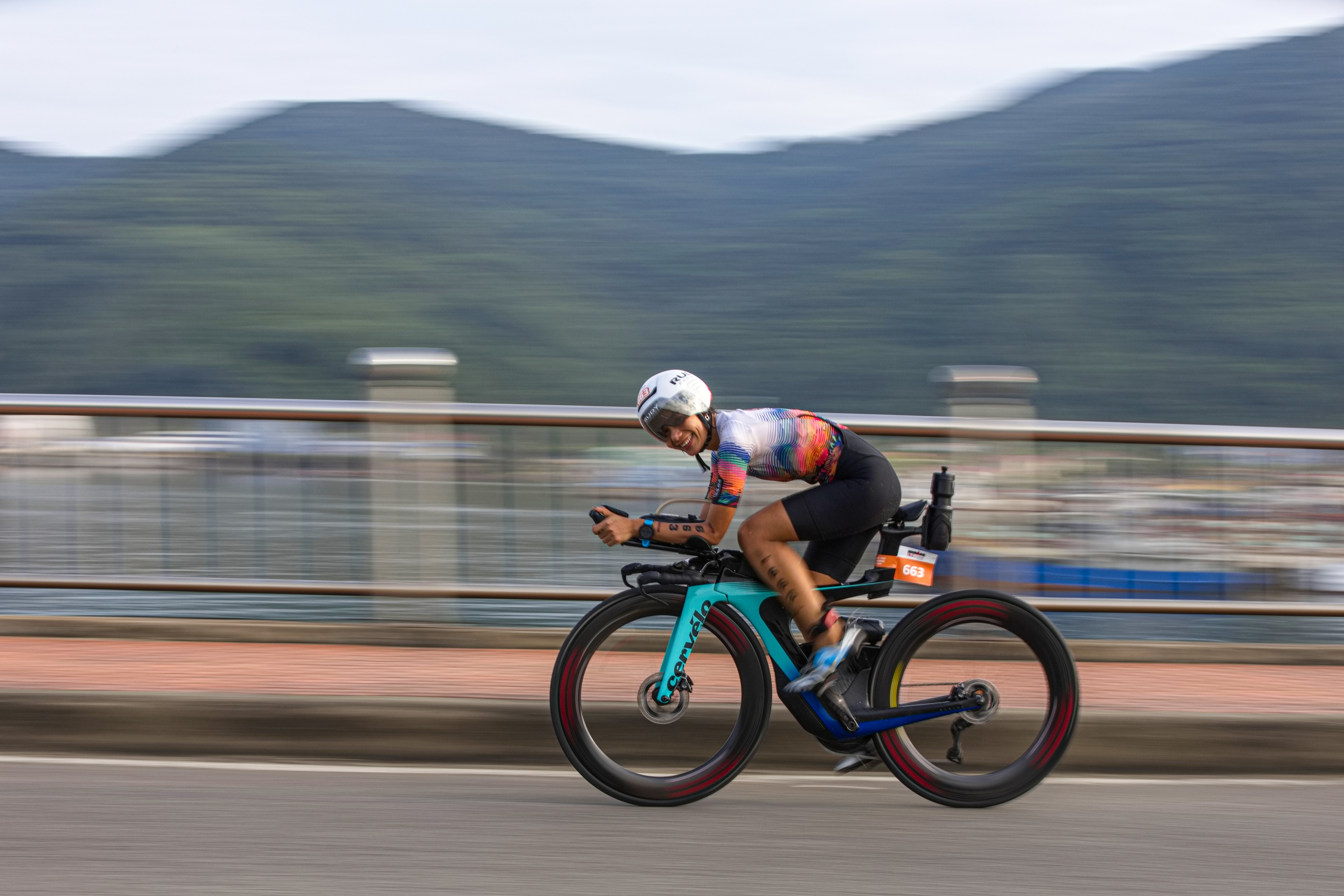 Cuộc thi ba m&ocirc;n phối hợp IRONMAN to&agrave;n phần lần đầu đến Đ&agrave; Nẵng - Ảnh 3.