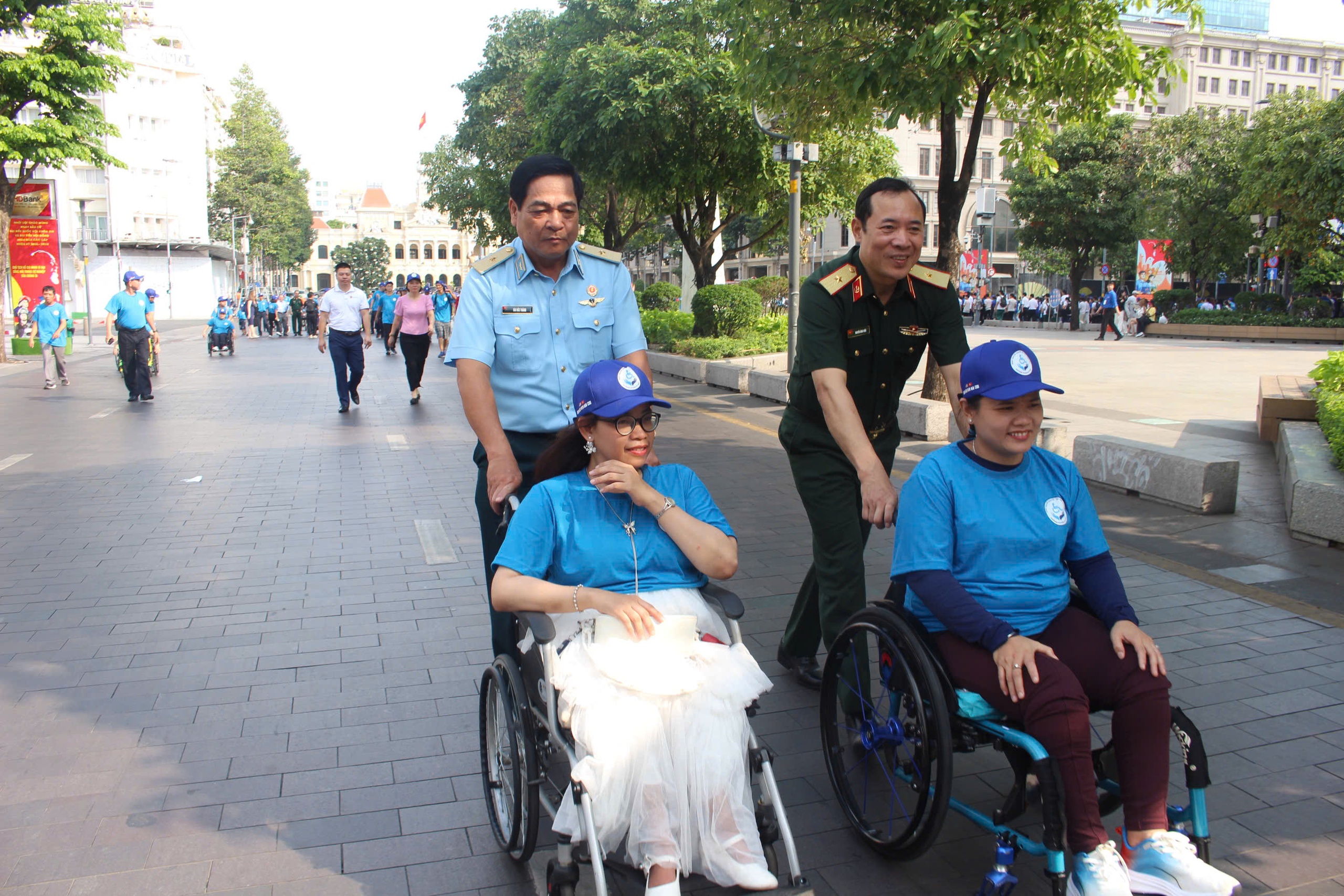 Hơn 1.300 người tham gia Ng&agrave;y Người khuyết tật Việt Nam tại phố đi bộ Nguyễn Huệ  - Ảnh 12.