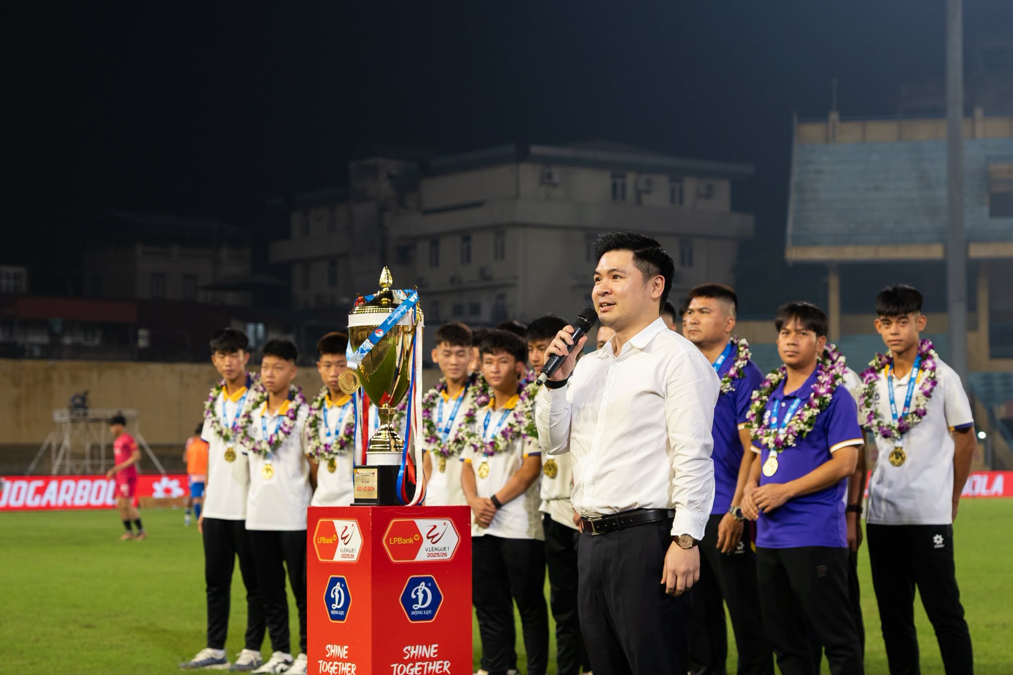 Kh&ocirc;ng chỉ l&agrave; một giải đấu - Ảnh 2.
