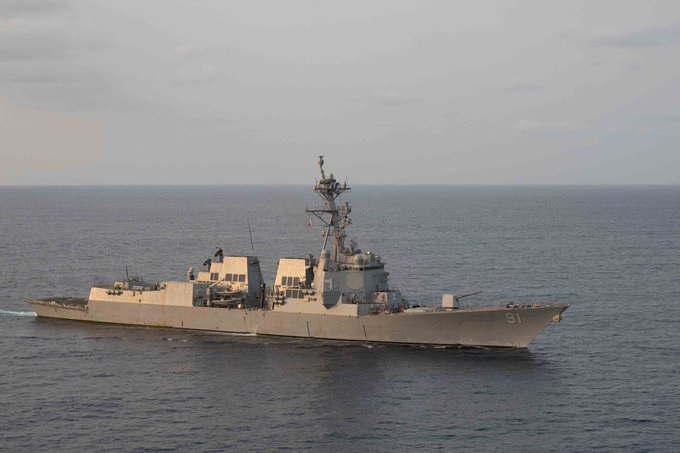 Cuộc họp “giờ G” của ông Donald Trump về khủng hoảng eo biển Hormuz - Ảnh 1.