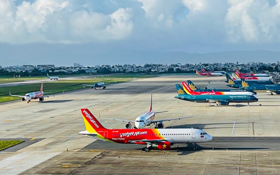 "Siết" công tác bảo đảm an toàn hàng không tại sân bay