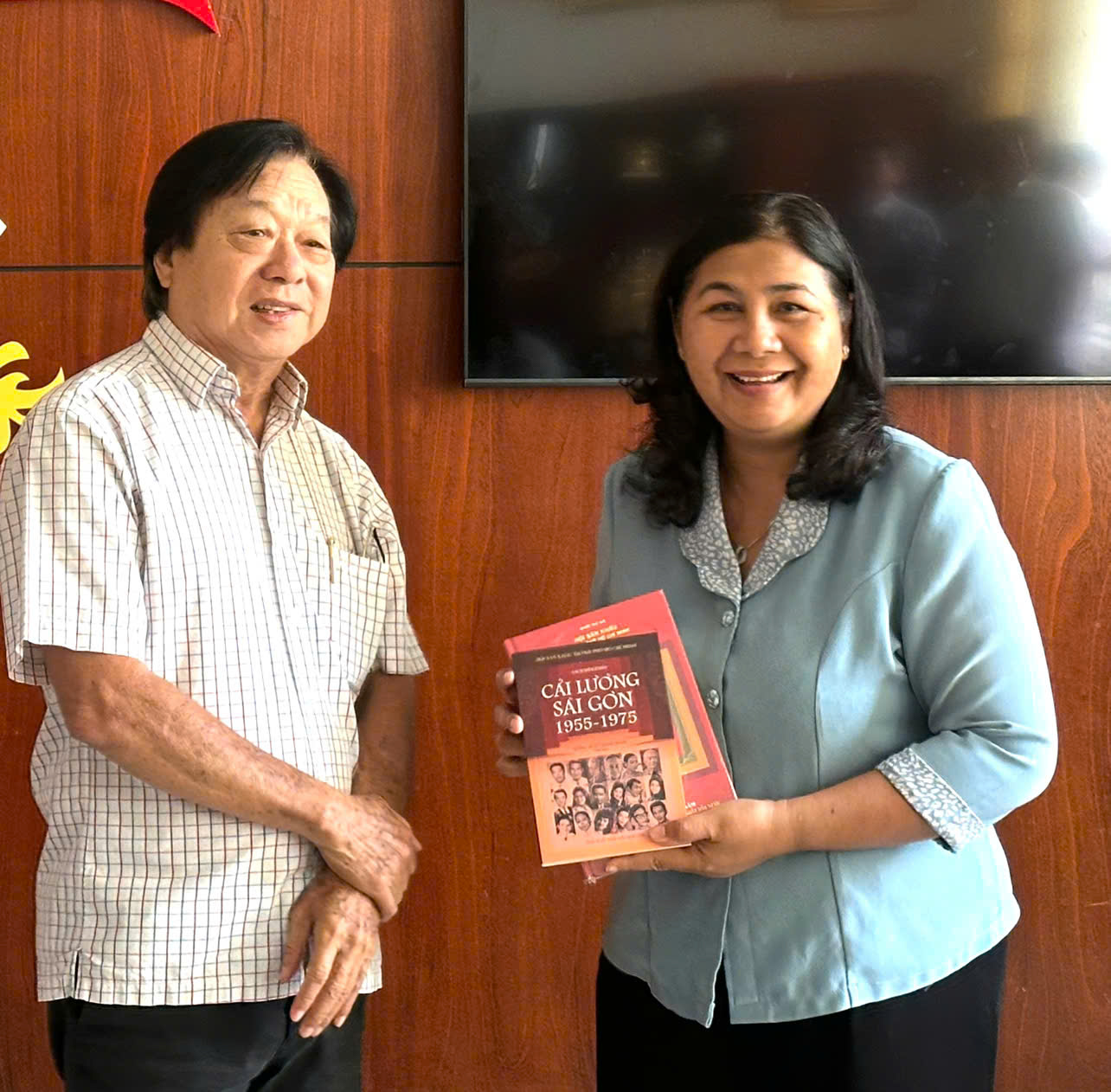 NSND Trần Ngọc Gi&agrave;u kết nối học thuật v&agrave; thực tiễn s&acirc;n khấu gắn với kh&ocirc;ng gian văn h&oacute;a Nam bộ - Ảnh 1.