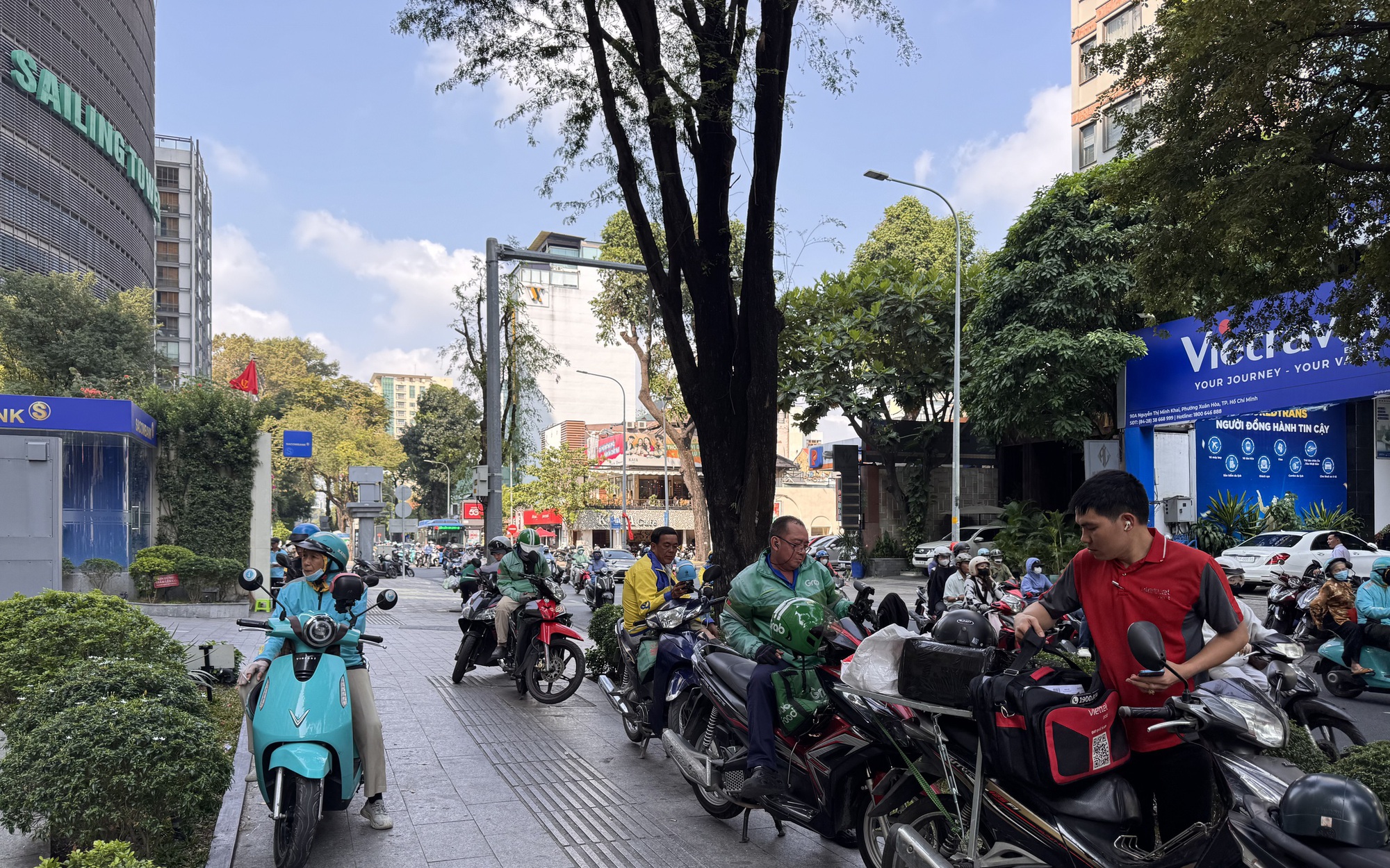 Động thái mới của các hãng gọi xe công nghệ từ đầu tháng 4