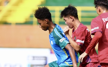 Dẫn trước 2 bàn, U15 TP HCM thua ngược trong ngày khai mạc giải quốc gia
