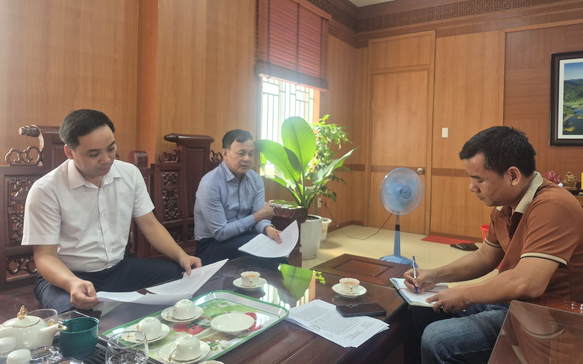 Người dân phản ánh bị làm khó, lãnh đạo xã ở Đà Nẵng nói gì?