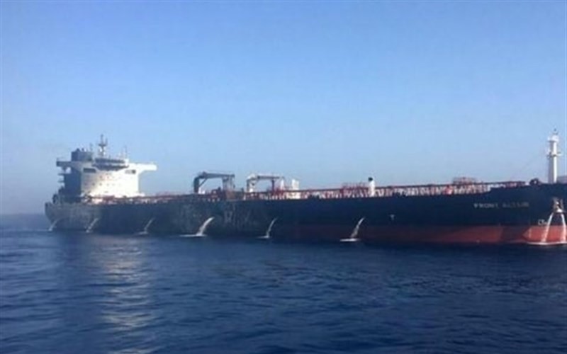 Iran tấn công tàu quân sự Mỹ để đáp trả vụ tàu hàng bị bắt?