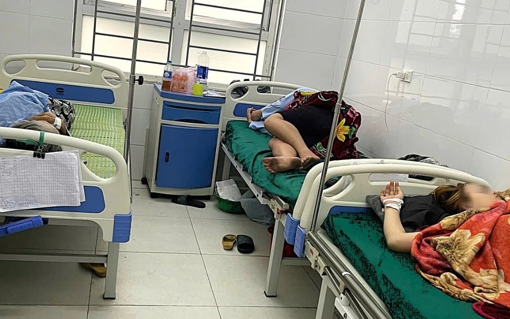 Vụ ngộ độc vì ăn bánh mì: Thêm nhiều người nhập viện