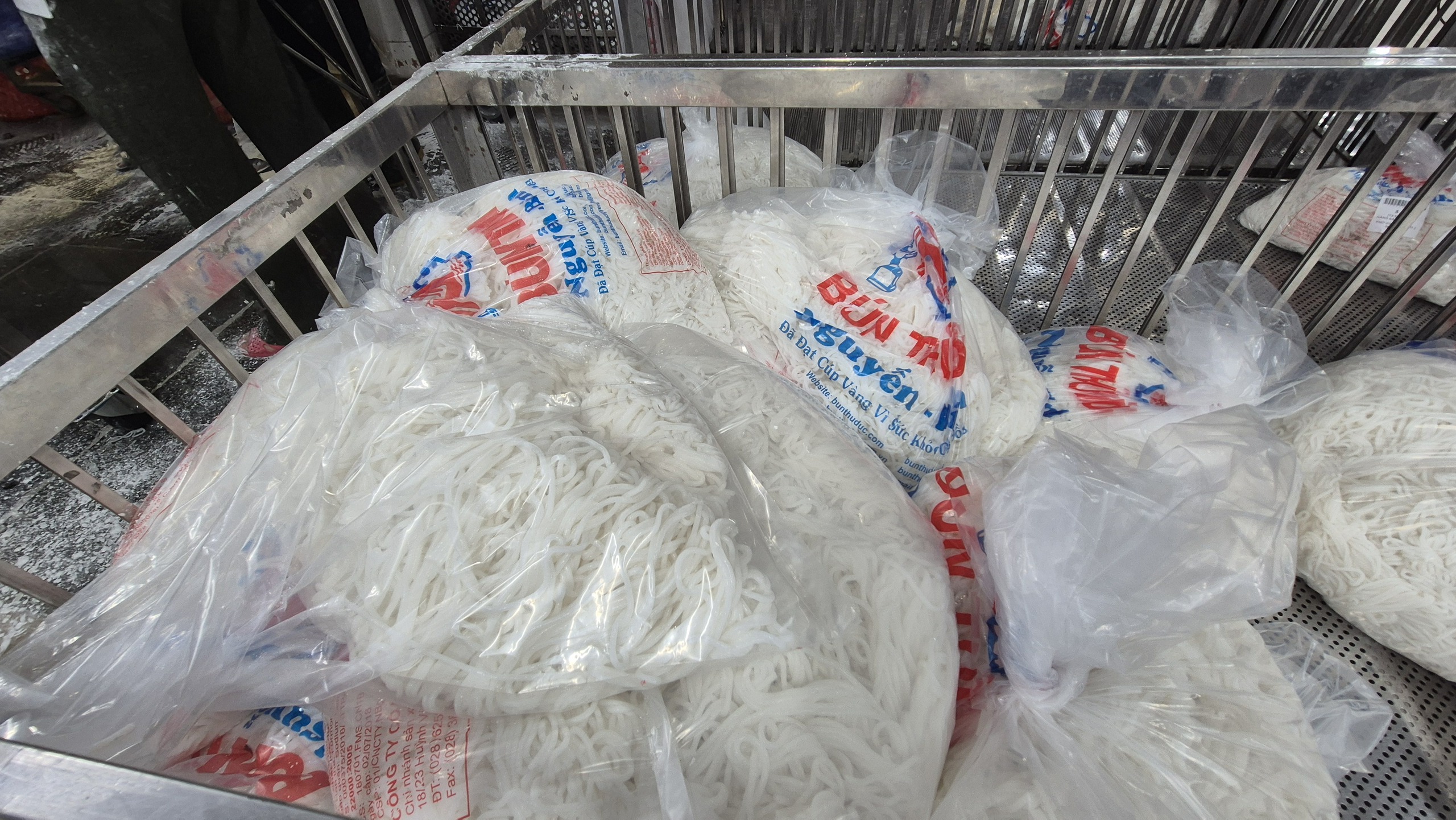 Bún Nguyễn Bính kêu cứu giảm phạt hơn nửa tỉ đồng cho nghề truyền thống - Ảnh 2.